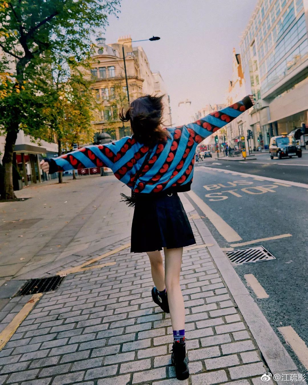 Fashion|秋冬毛衣挑选指南，助力慵懒又时髦的百变造型