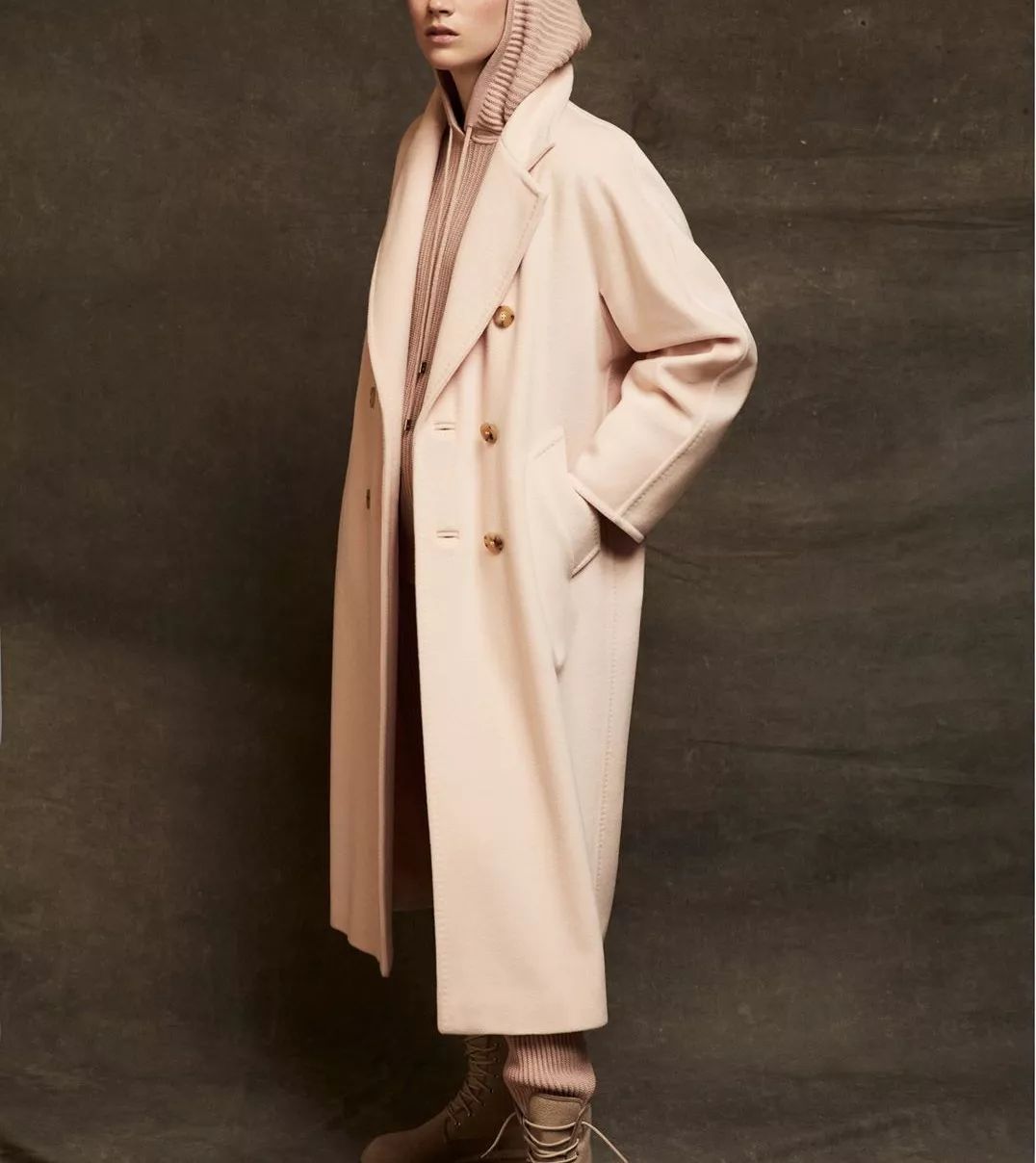 1/10价钱买奢品、法国小众品牌,MaxMara、Burberry同厂经典大衣