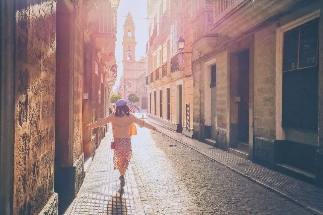 西班牙幻想记|加的斯：我们的*途征**是星辰大海