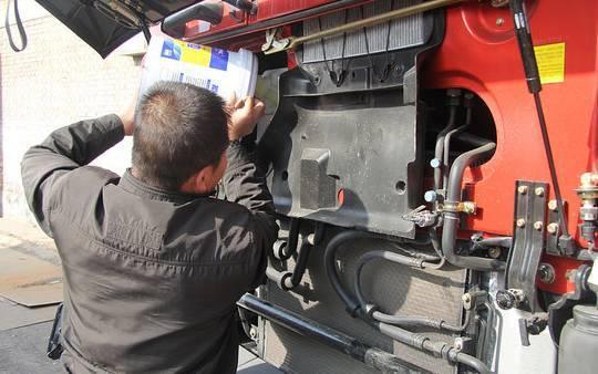 发动机过热如何修理好视频,发动机过热补救最简单方法