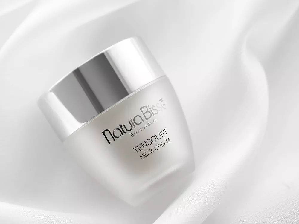 濂借幈鍧炲コ鏄庢槦鎶よ偆,婊氱彔缇庨闇滆浣犳嫢鏈夊ぉ楣呴