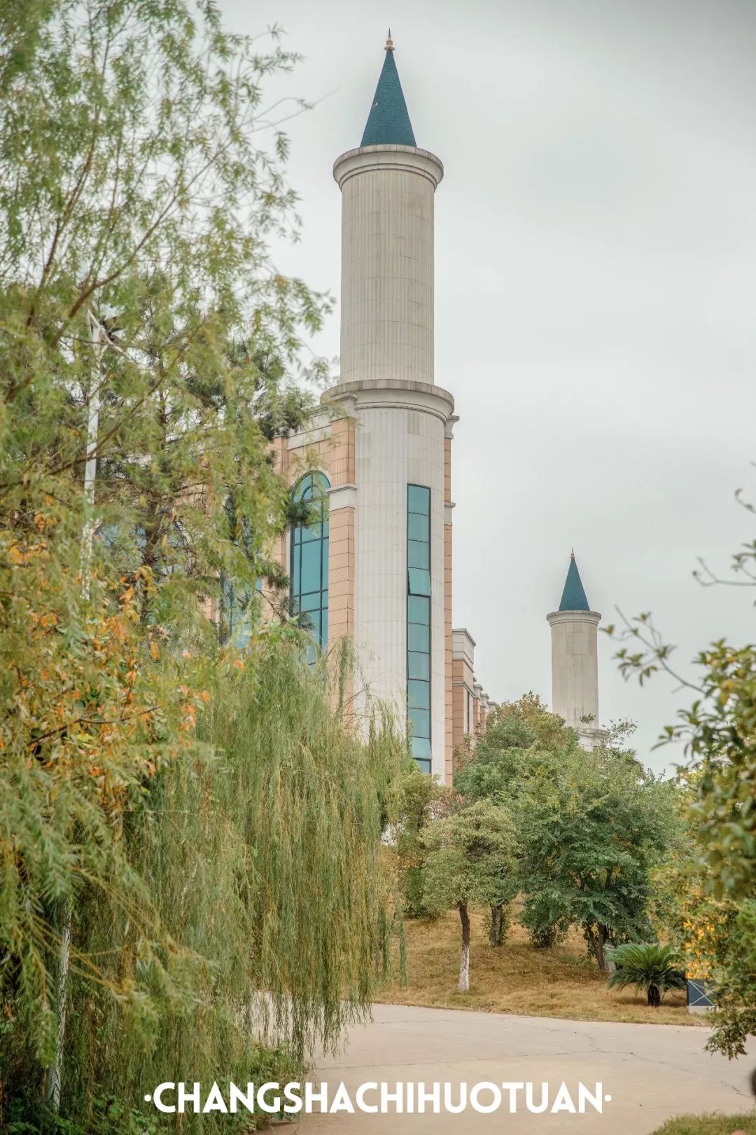 闀挎矙姘戞斂瀛︽牎瀹樼綉,闀挎矙姘戞斂瀛﹂櫌鐢熸椿