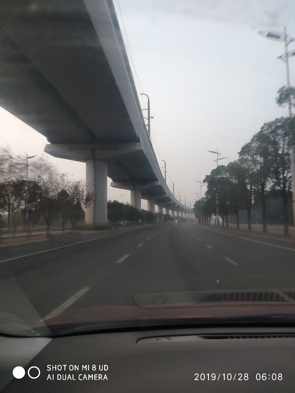 和钓友吃吃喝喝好不好,野钓与钓友