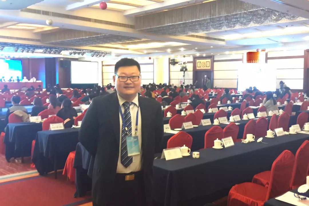 足球、动漫、游戏、注会、律师……毛克盾老师的“技能树”也太茂密了