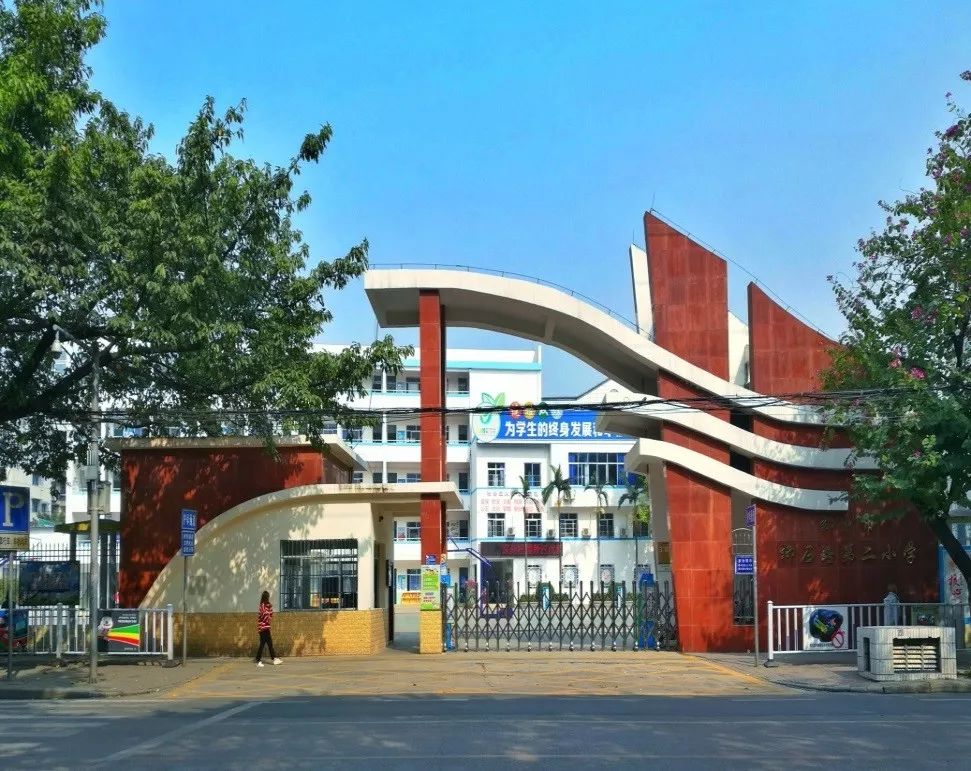 强势来袭！柳州这些风景如画的校园，你最爱哪一款？