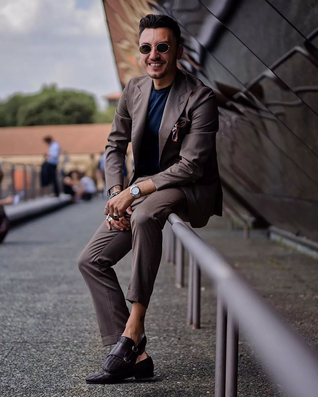 3大定制西装知识点你知道几个,定制西装之前你必须掌握的姿势