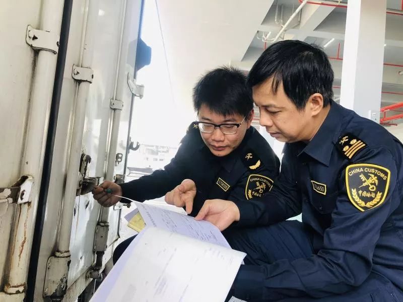 坚持守正创新积极开拓进取,守正创新锐意进取砥砺前行