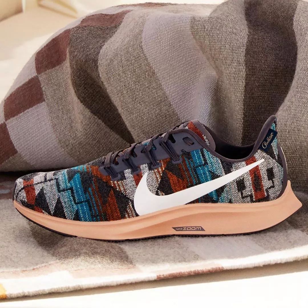 盘点消防员和小动物爆笑名场面,盘点消防员与小动物的搞笑瞬间