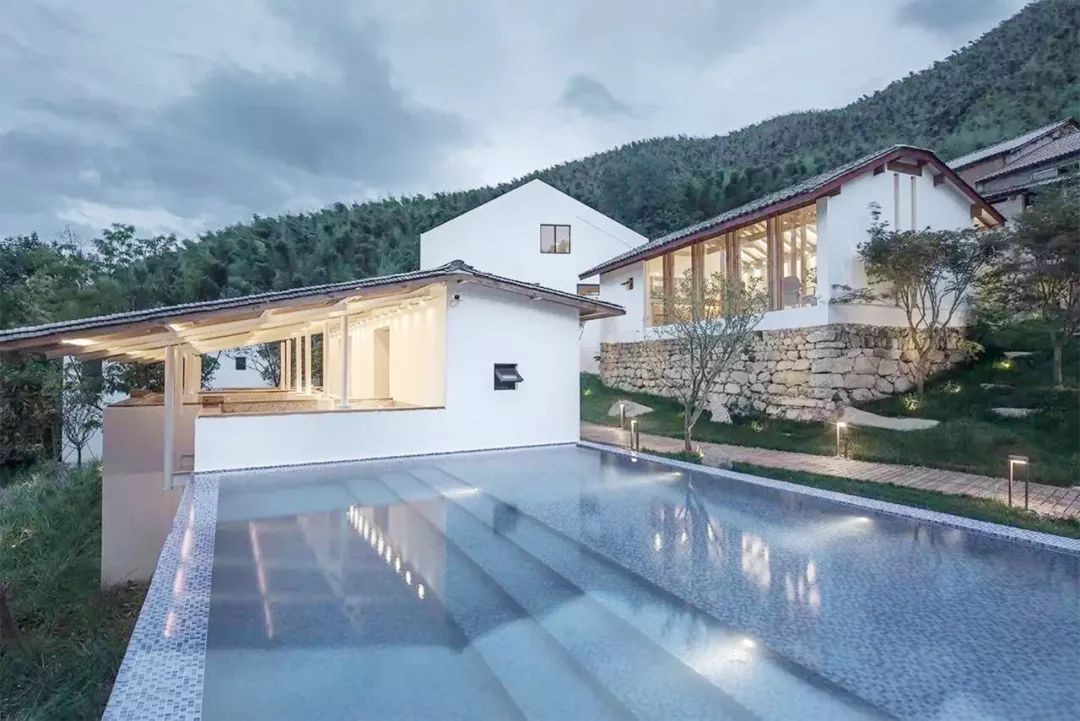 海景绝美民宿一日游,离主城1小时车程的风景民宿推荐