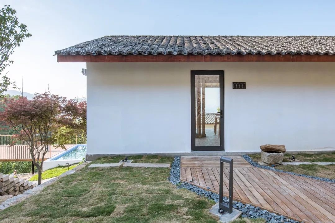 海景绝美民宿一日游,离主城1小时车程的风景民宿推荐