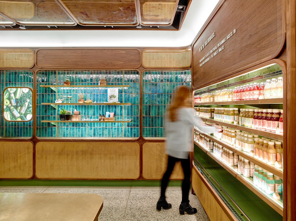 小小果汁店玩起复古油画风,这次真的美到心坎里了