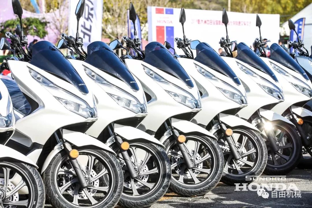 7辆新车做大奖，北京风速正式交付首批PCX150/CBF190TR丨推广