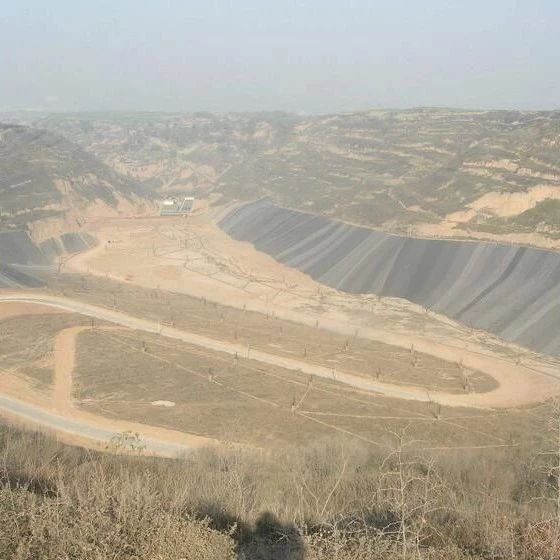 填埋场填满,全国最大的垃圾填埋场