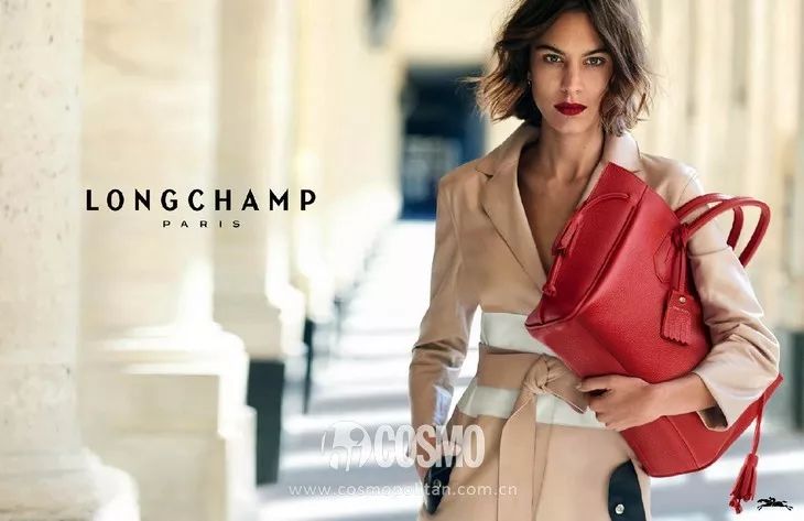 好久不见的ITgirl钟小姐，毛衣很不错喔