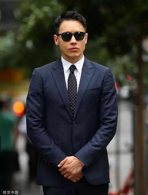 影视日报|中宣部部长:从今年起,金鸡奖将每年评选一次;汤唯采访大赞易烊千玺:特别勇往直前;杨紫秘密光顾整形美容医院