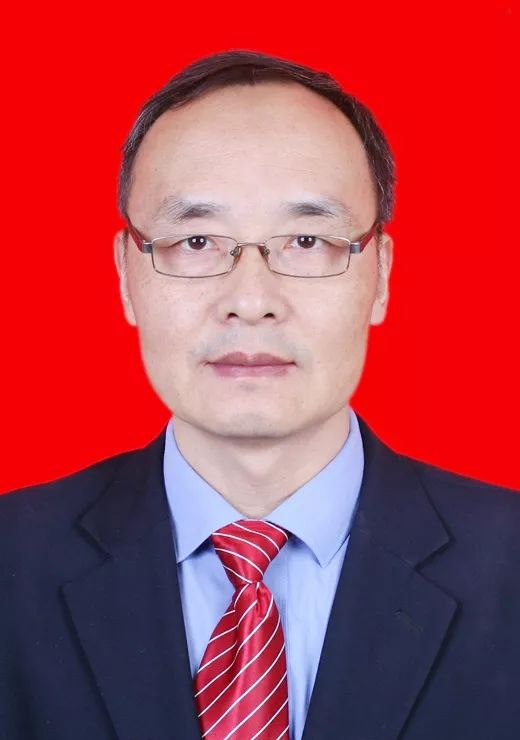 他们开车的，快把他们“揪”出来