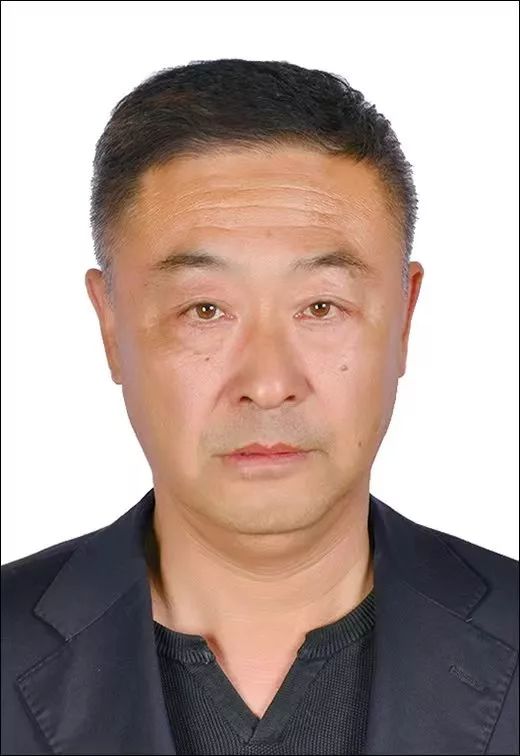 他们开车的，快把他们“揪”出来