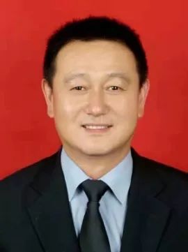 他们开车的，快把他们“揪”出来