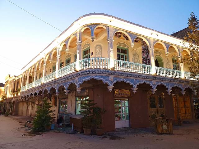 新疆南疆自驾最详细旅游攻略,从南疆自驾到北疆的最佳路线