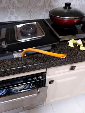 燃气公司强制更换燃气软管,使用管道燃气需要重点注意的事项