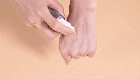 脸上长细纹长斑怎么改善,脸上长细纹用什么护肤