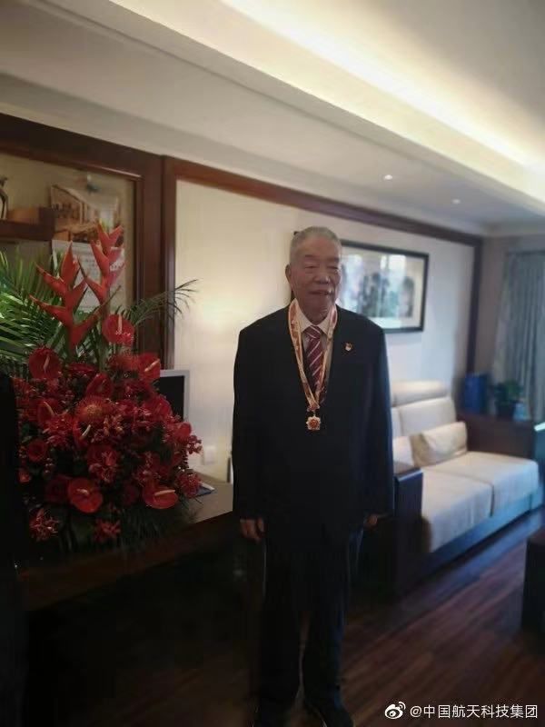 陨落的巨星院士为我们留下了什么,又一位院士去世