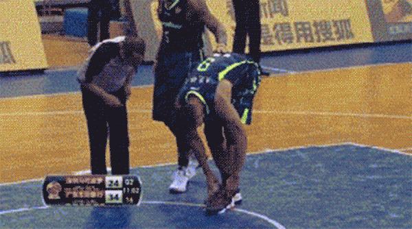 5年沉沦,一朝反转!世界体操王子李宁如何“再造”李宁?