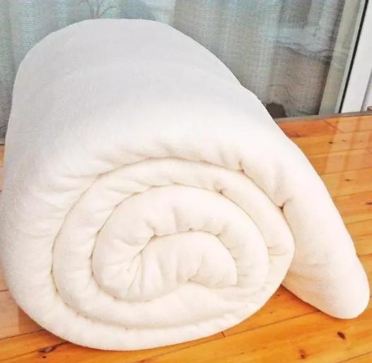 被子放久了有异味教你简单一招,被子有异味家政阿姨教你去除方法