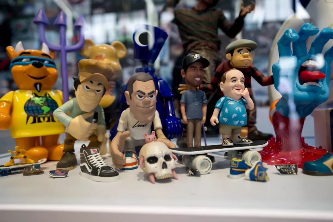 真·为滑板而生，传奇滑手SteveCaballero空降广州陪你重温与Vans经典的三十年