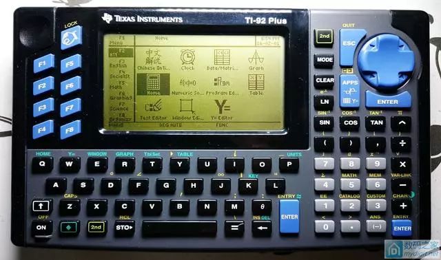 古董级德州仪器图形计算器拆解:竟然还能超频