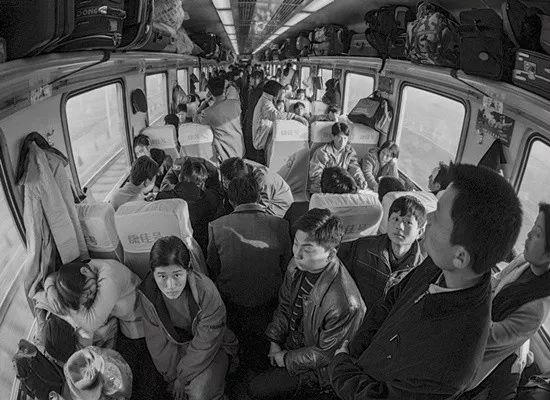 2000年转眼已是二十年前的事了,2000年已经是20年前了