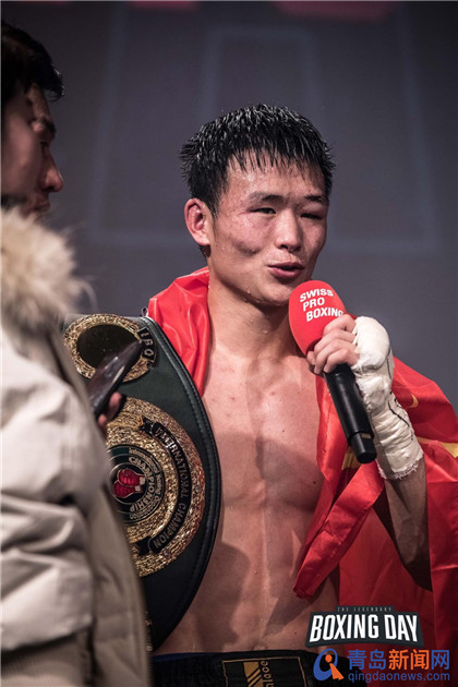 青岛拳坛传捷报20岁“乡下男孩”斩获IBO国际金腰带