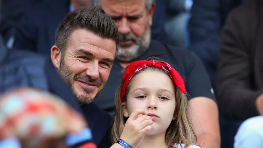 小贝二儿子罗密欧和贝嫂,小贝二儿子罗密欧球技