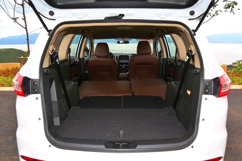 力帆轩朗汽车试驾,力帆轩朗试驾手动挡