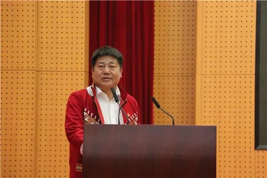 猪肉在春节前的价格是跌还是涨呢,深度解析猪肉涨价