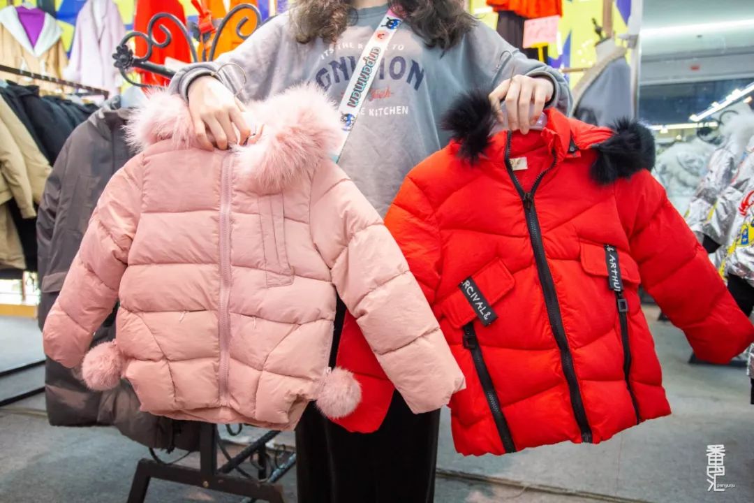 南村工厂特卖店,广州番禺南村特卖场服装