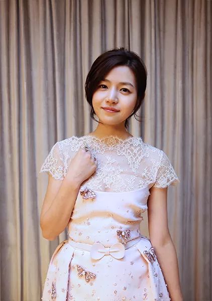 旧情再提，冷眼相对，娱乐圈小甜甜又双叒被曝婚变？