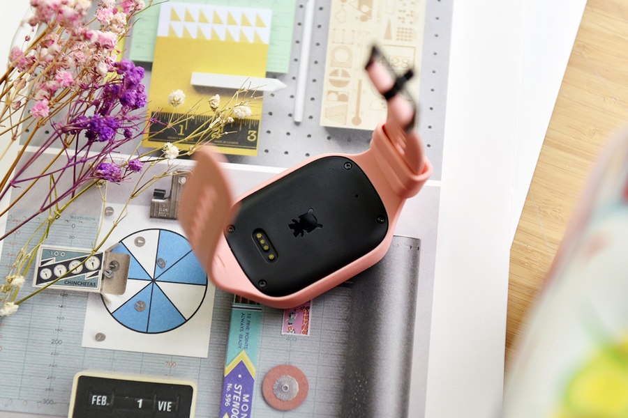 旗舰配置功能全面小米米兔儿童学习手表4Pro体验