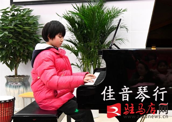 佳音琴行举办教学成果汇报暨新春音乐会