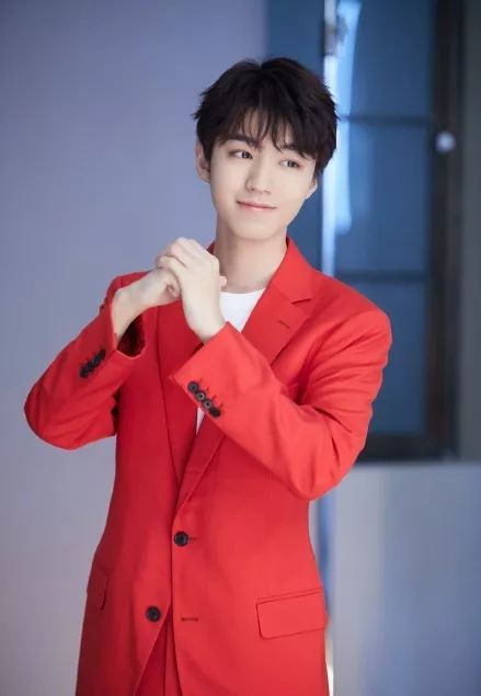 美妆悦己,悦己美妆试色