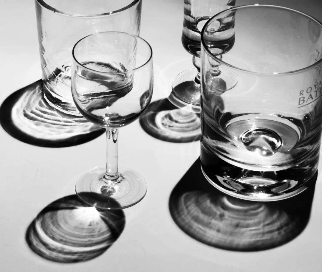 摄影大师简单的作品,摄影大师的作品是什么样的