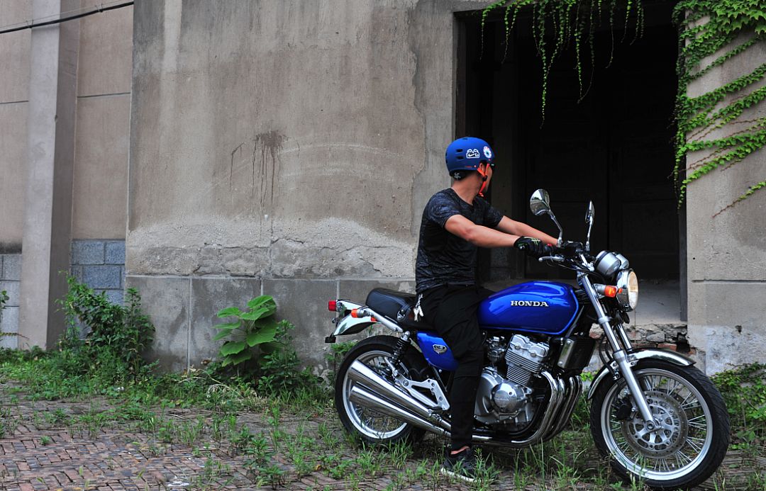 本田cb4002018款试驾,2024款本田cb400试驾