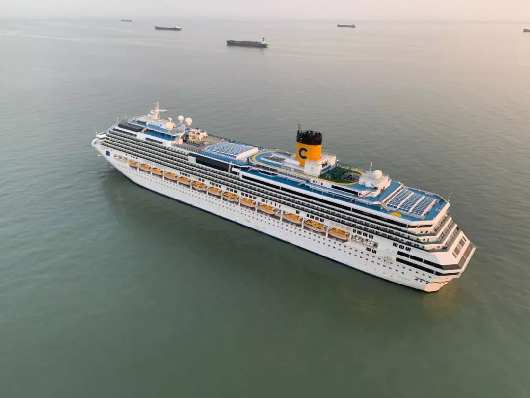 特写|“歌诗达赛琳娜号”的24小时：中国人民打的一场漂亮的海上战“疫”