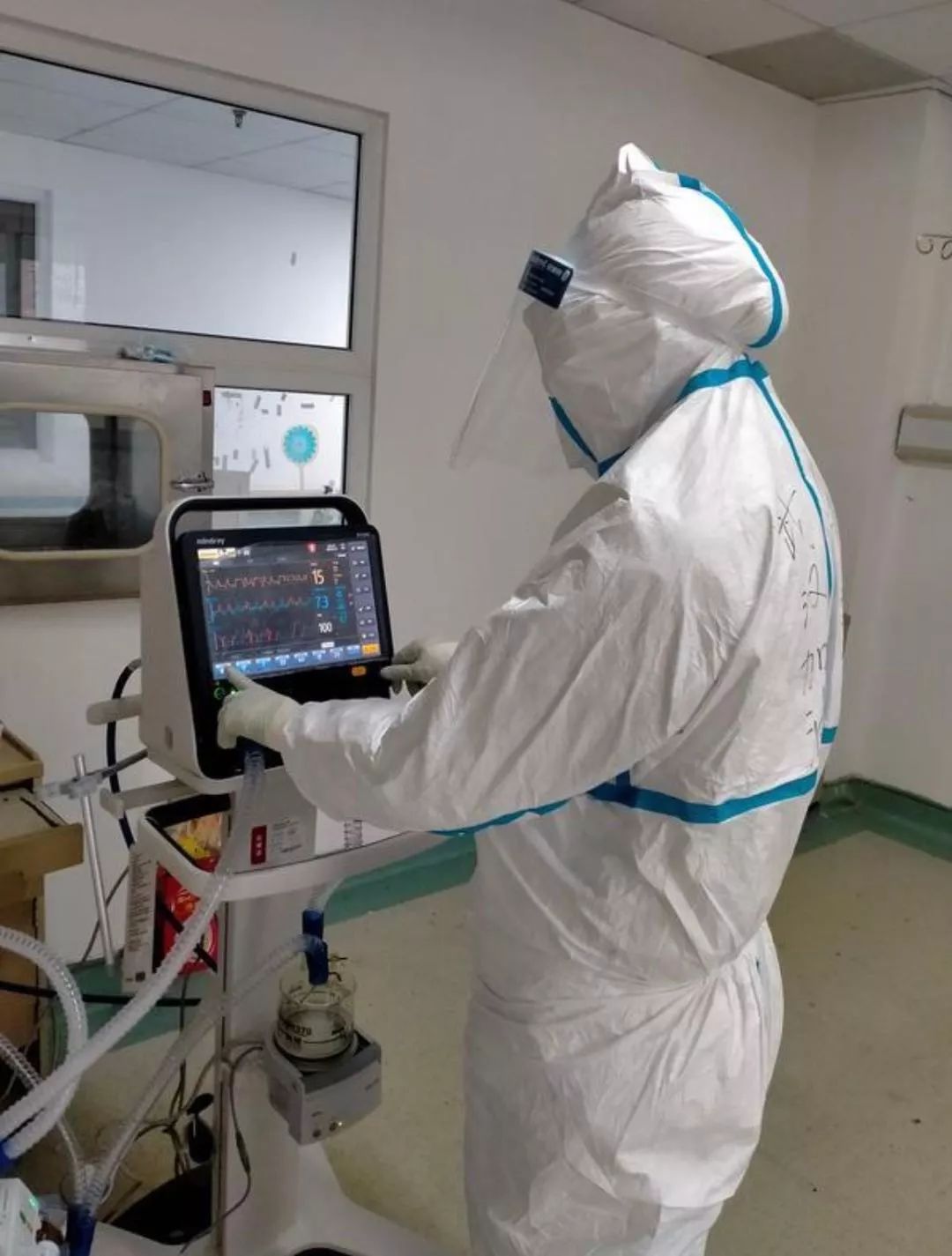 援沪医疗队故事,十个真实抗疫故事