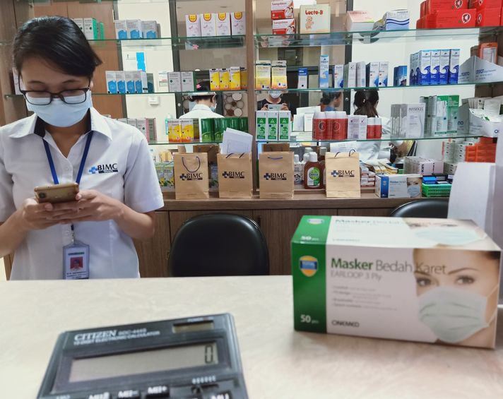 24小时内要找齐8500只口罩！杭州90后小哥骑遍巴厘岛！朋友圈看哭了