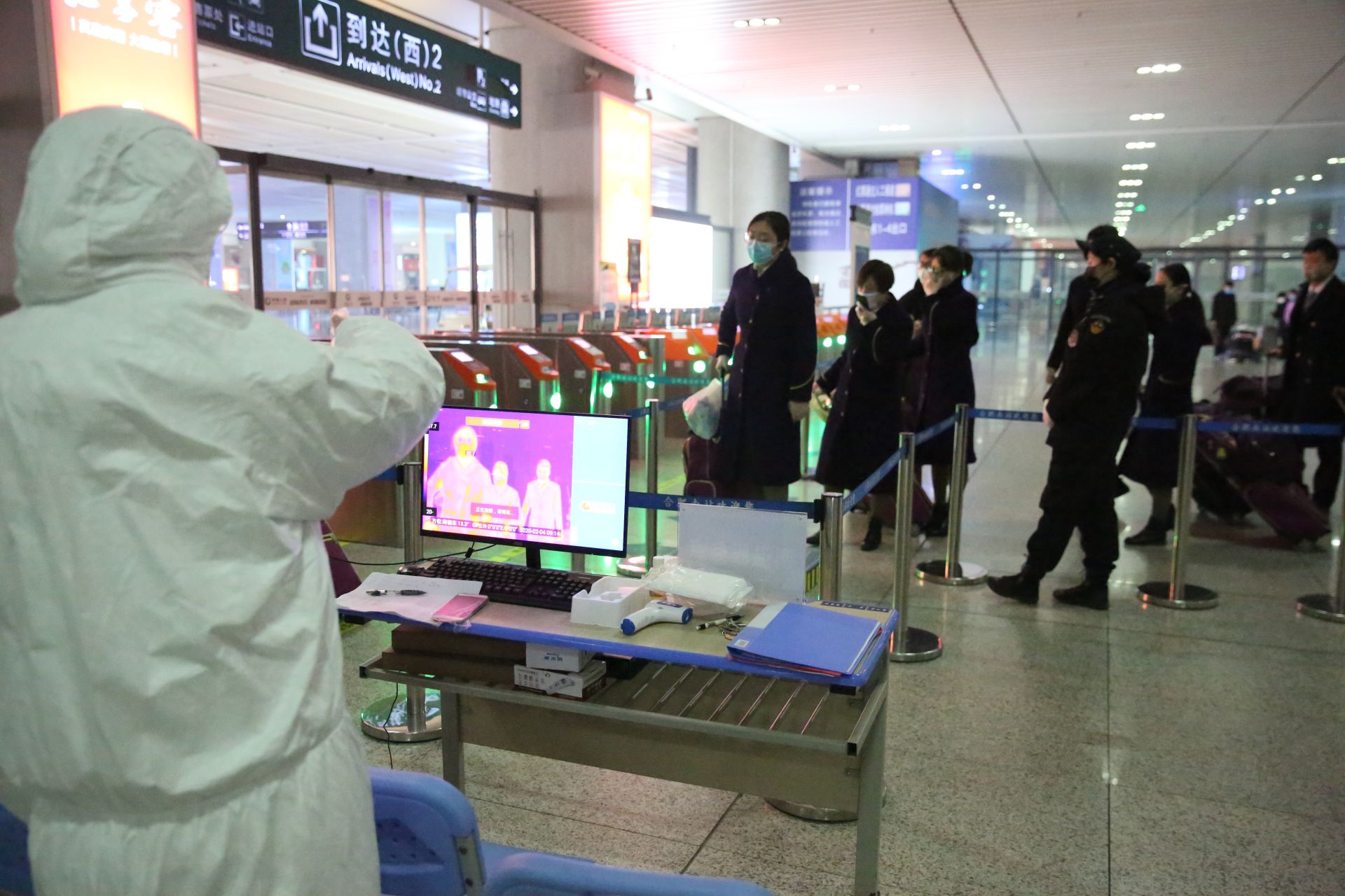 战疫一线绽放青春力量安徽,合肥战役最前线