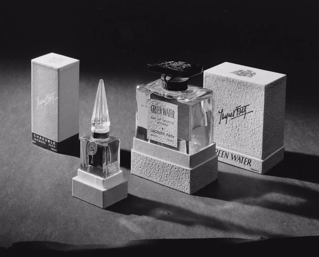 这位香奈儿的死对头，与迪奥先生齐名，打造出最原汁原味的法式优雅