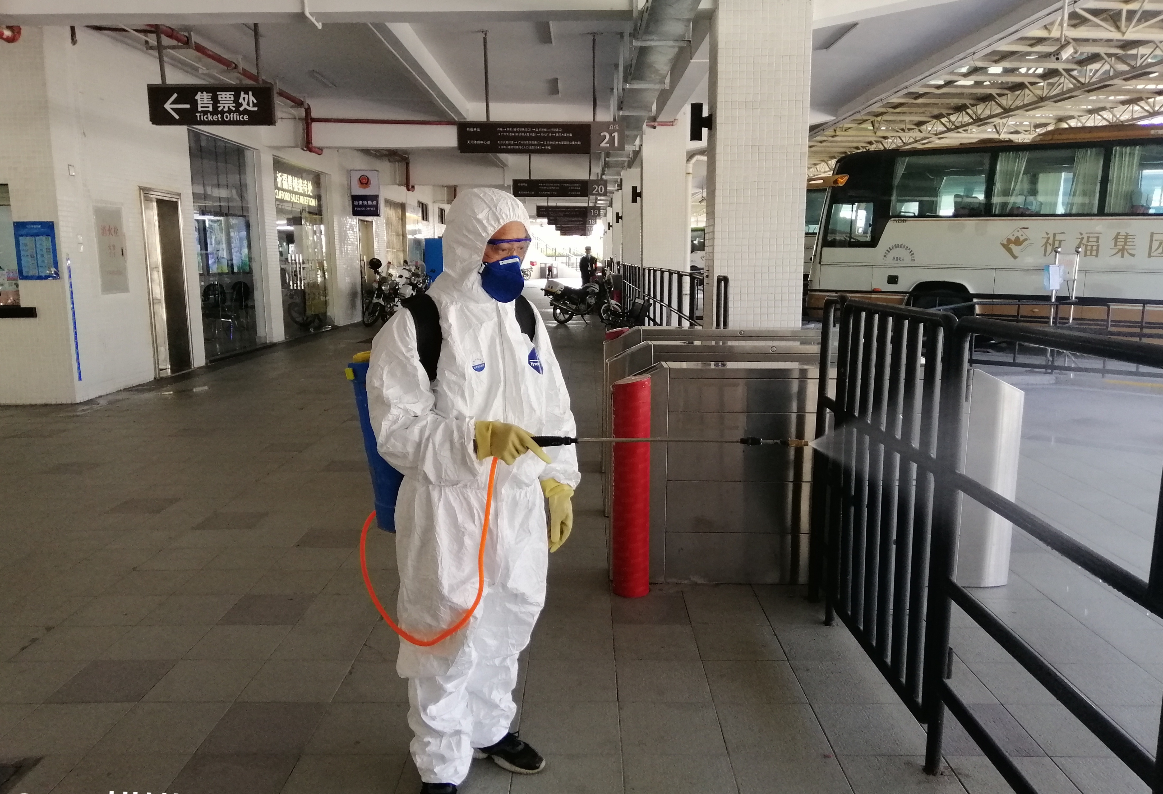 第四次被通报确诊病例，广州祈福新邨打响家园守护战