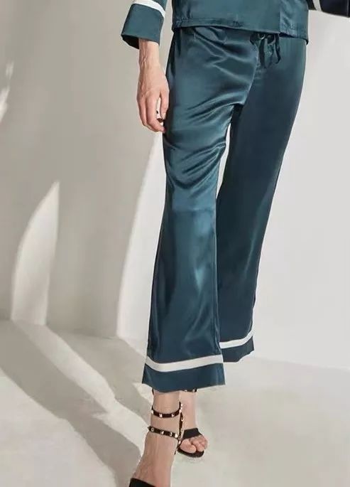 低头看看自己,低头看看