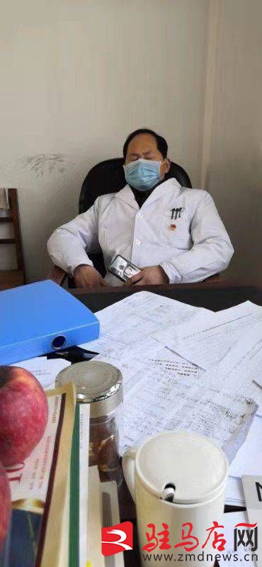 党支部书记在一线抗击疫情的事迹,抗疫一线党支部书记先锋事迹